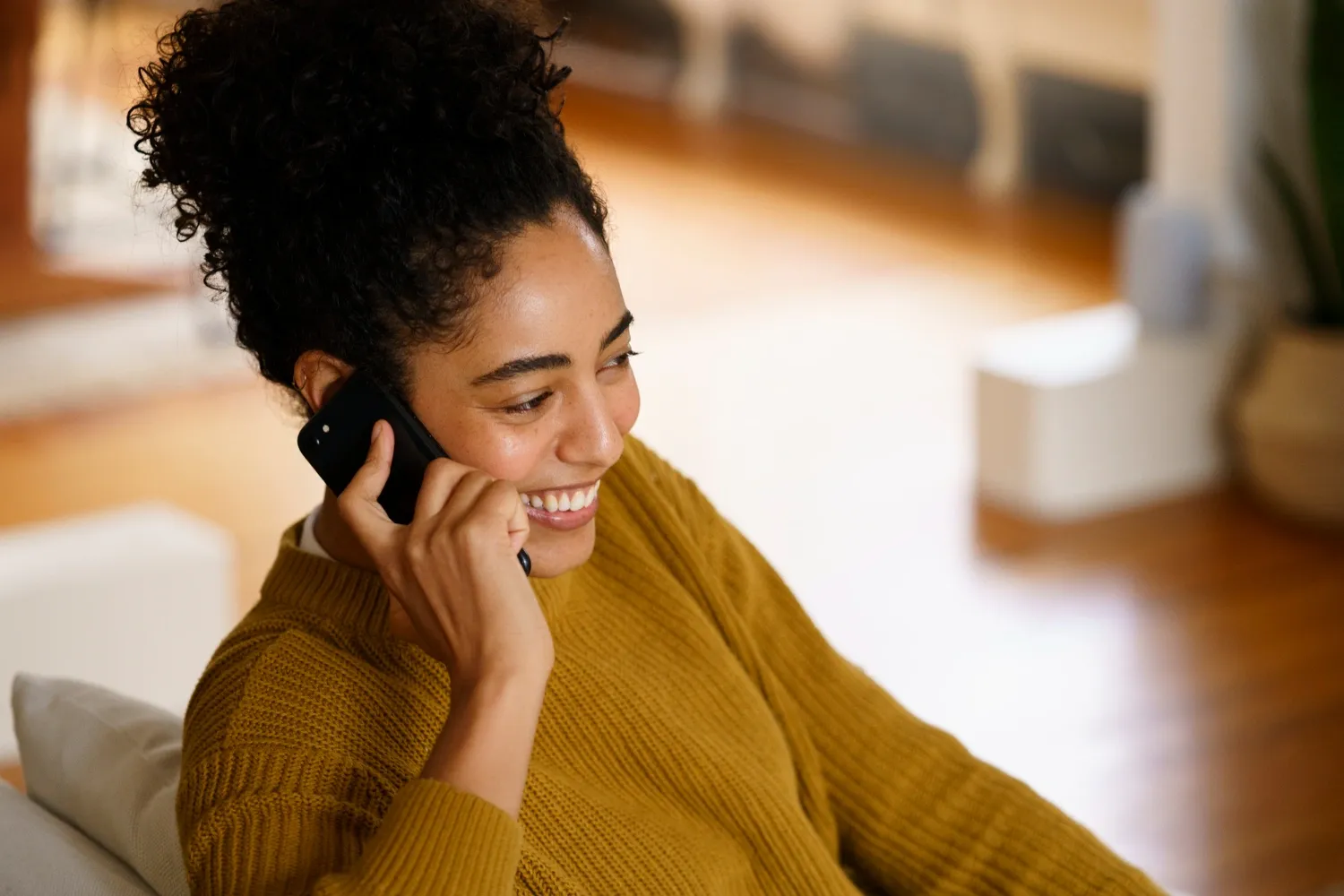 When to Buy a Phone Plan: The 4 Cheapest Windows