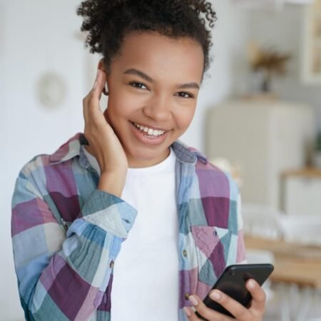 TextNow Review 2026: Is Free Wireless Actually Good?