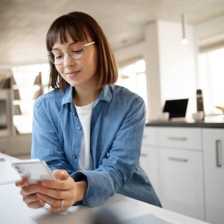 How to Cut Your Cell Phone Bill in Half This Year
