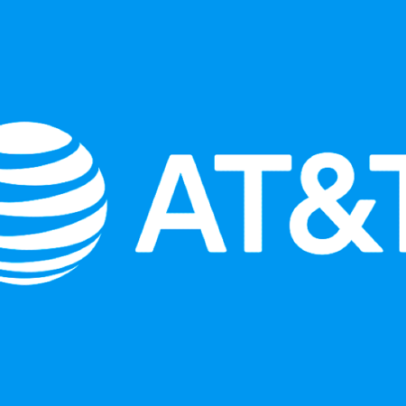 AT&T Adds Wireless & Internet Subscribers, Pushes Fiber