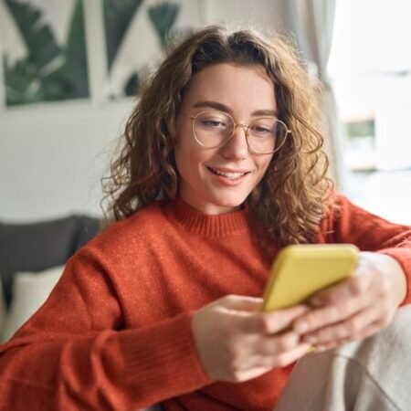 Best Prepaid Phone Plans Compared