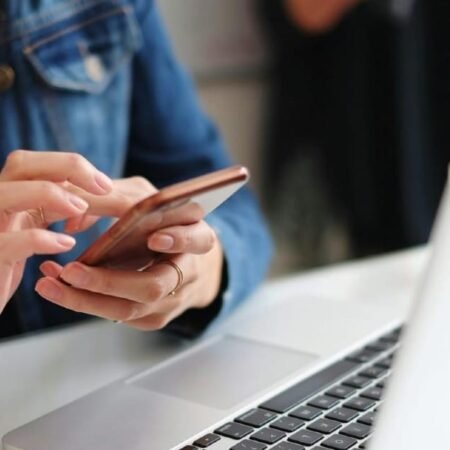Best Cheap Phone Plans & Deals in 2025