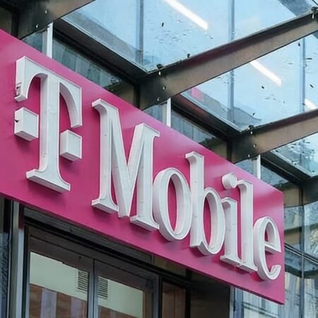 T-Mobile Ties Employee Pay To New Credit Card Signups