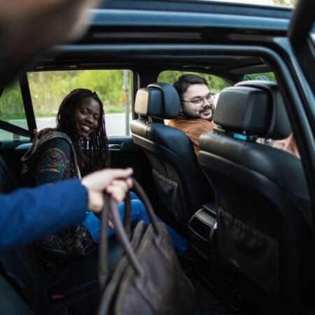 How to Book an Uber Ride Without a Phone or Cell Service
